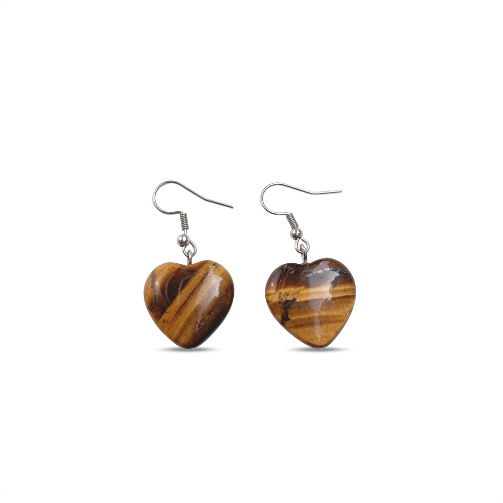 Kolczyki serca z tygrysiego oka, zdjęcie produktowe na czystym białym tle